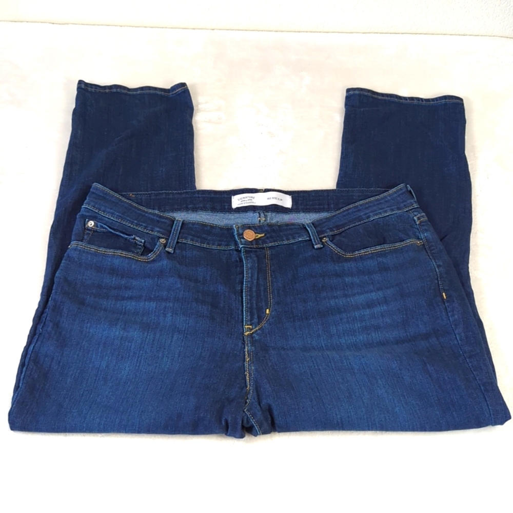 Levi's midrise slim jeans 18 S Like NEW!